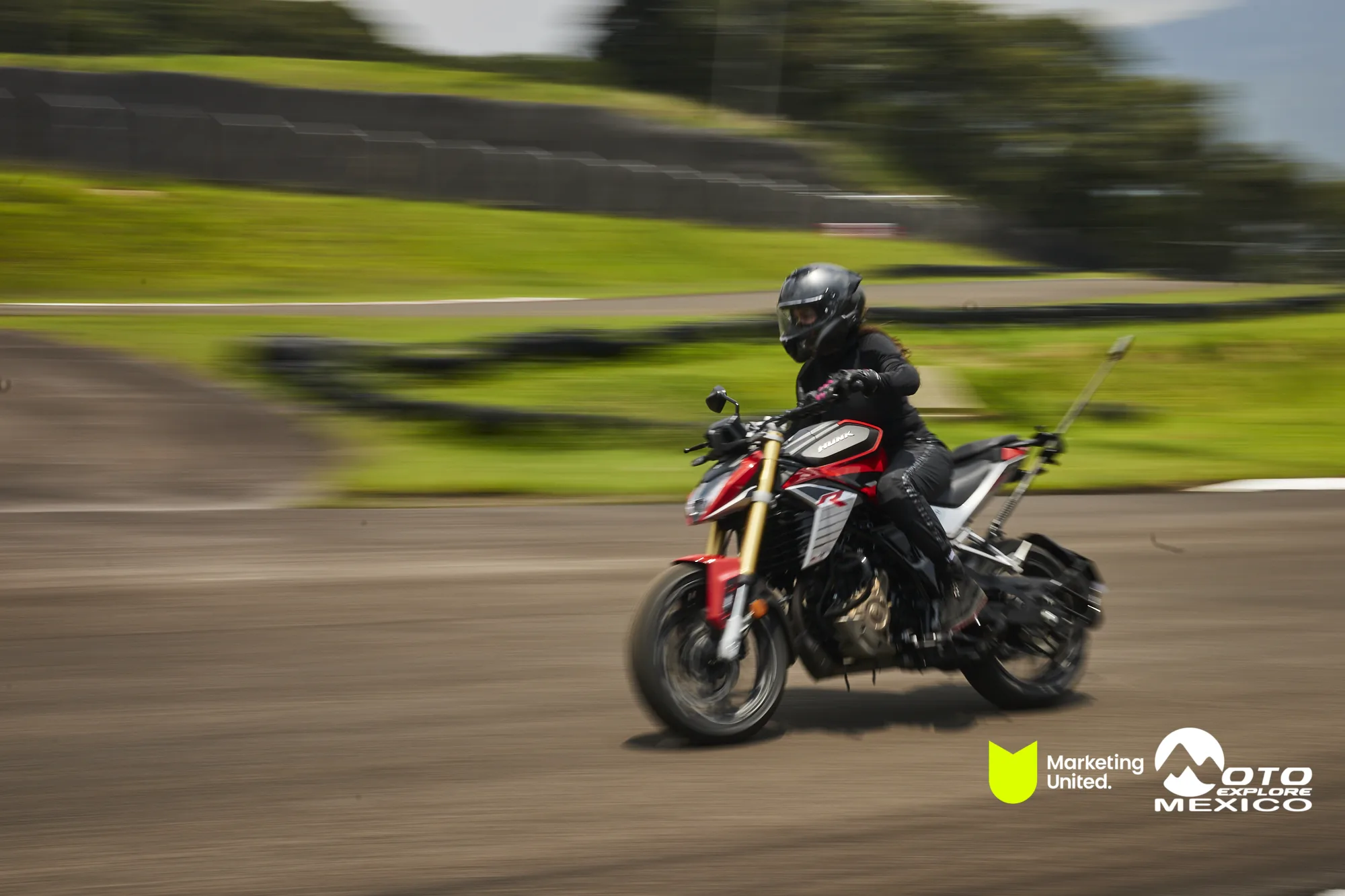 HUNK TRACKDAY 115